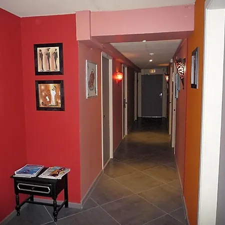 מלון Du Centre