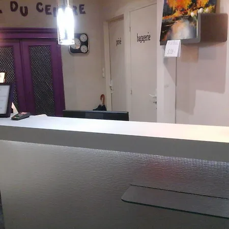 Отель Du Centre Агонданж